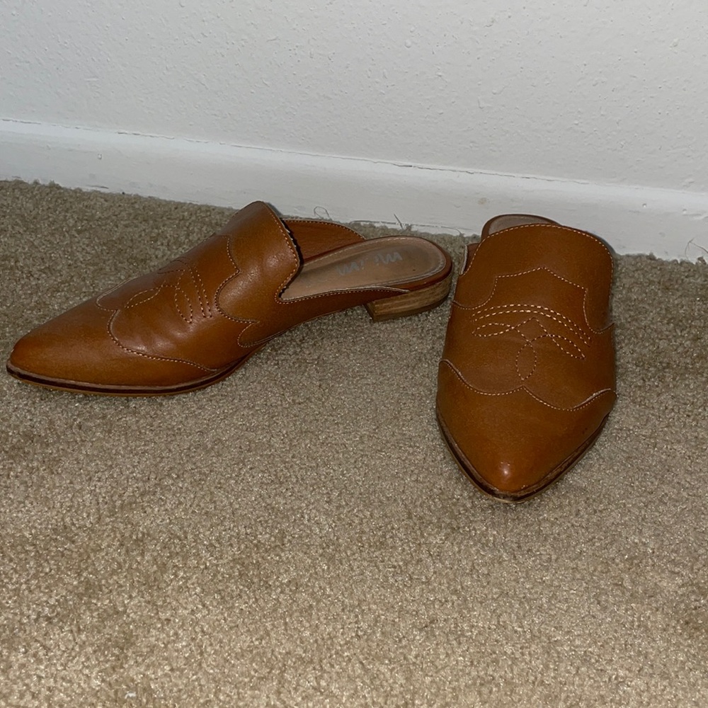 Tan Mules